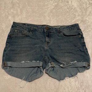 Aeropostale Mid Rise/Midi Shorts, Dark Wash, 4 inch inseam